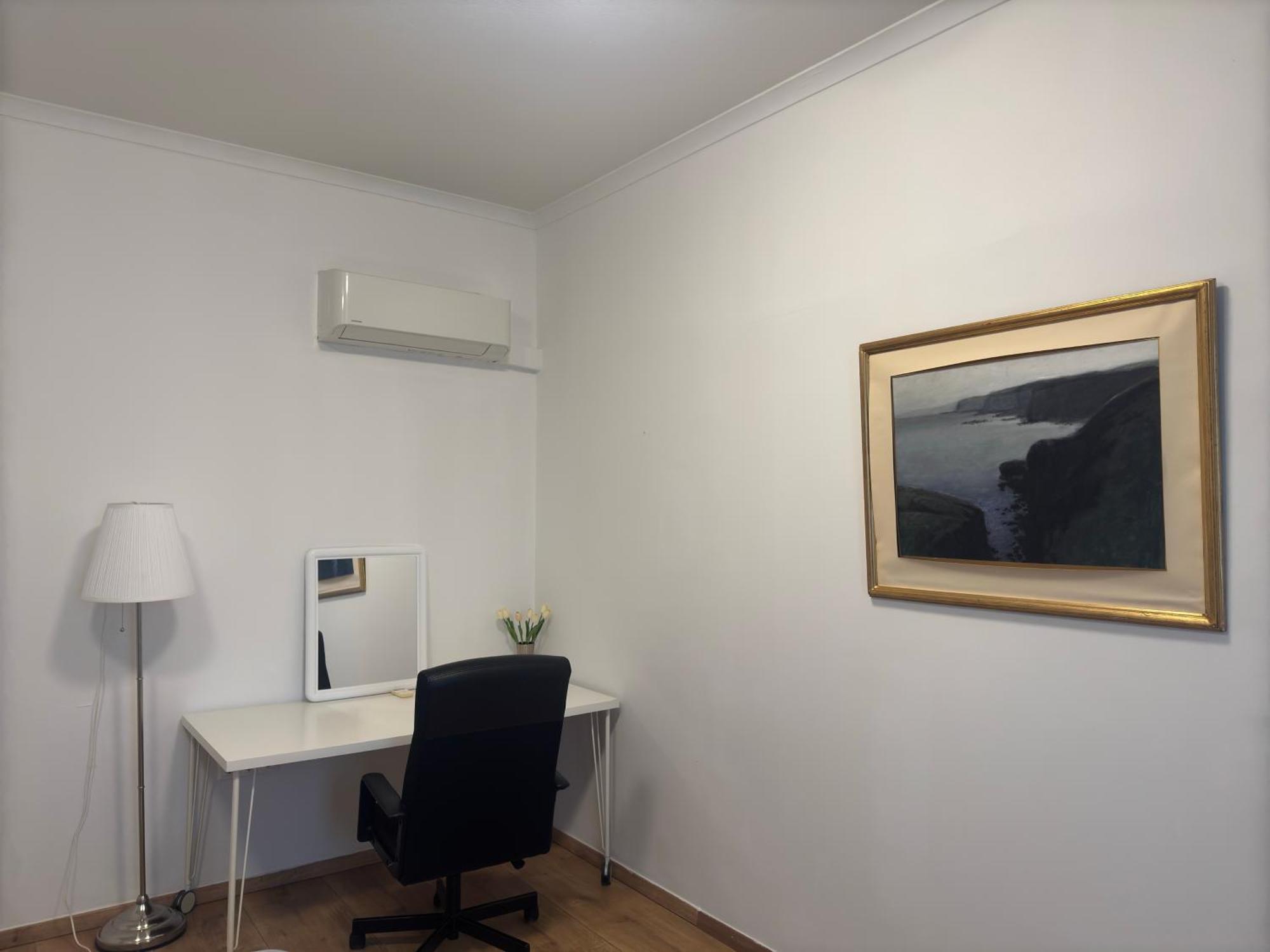 Sani Entire Flat